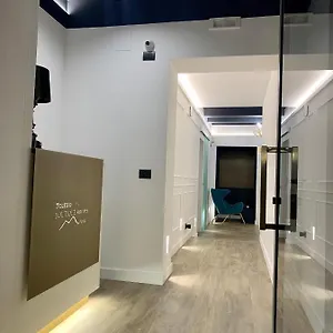 לינה וארוחת בוקר Toledo Boutique, נאפולי