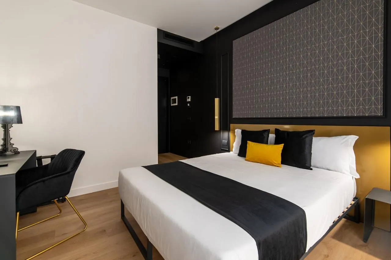 בית הארחה נאפולי Plebiscito Boutique Rooms